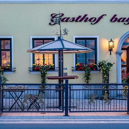 Hotel Bayrischer Loewe Osterhofen Exteriér fotografie