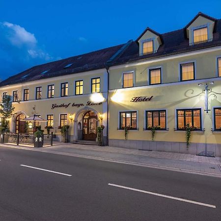 Hotel Bayrischer Loewe Osterhofen Exteriér fotografie
